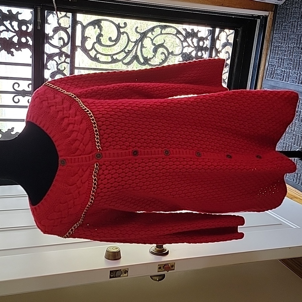 Liz claiborne red sweater with gold chain running through